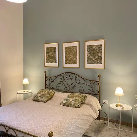 Casa Vittoria * Naples
